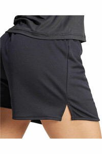 adidas pantalones y mallas cortas fitness mujer TR-ES BL SHORT 03