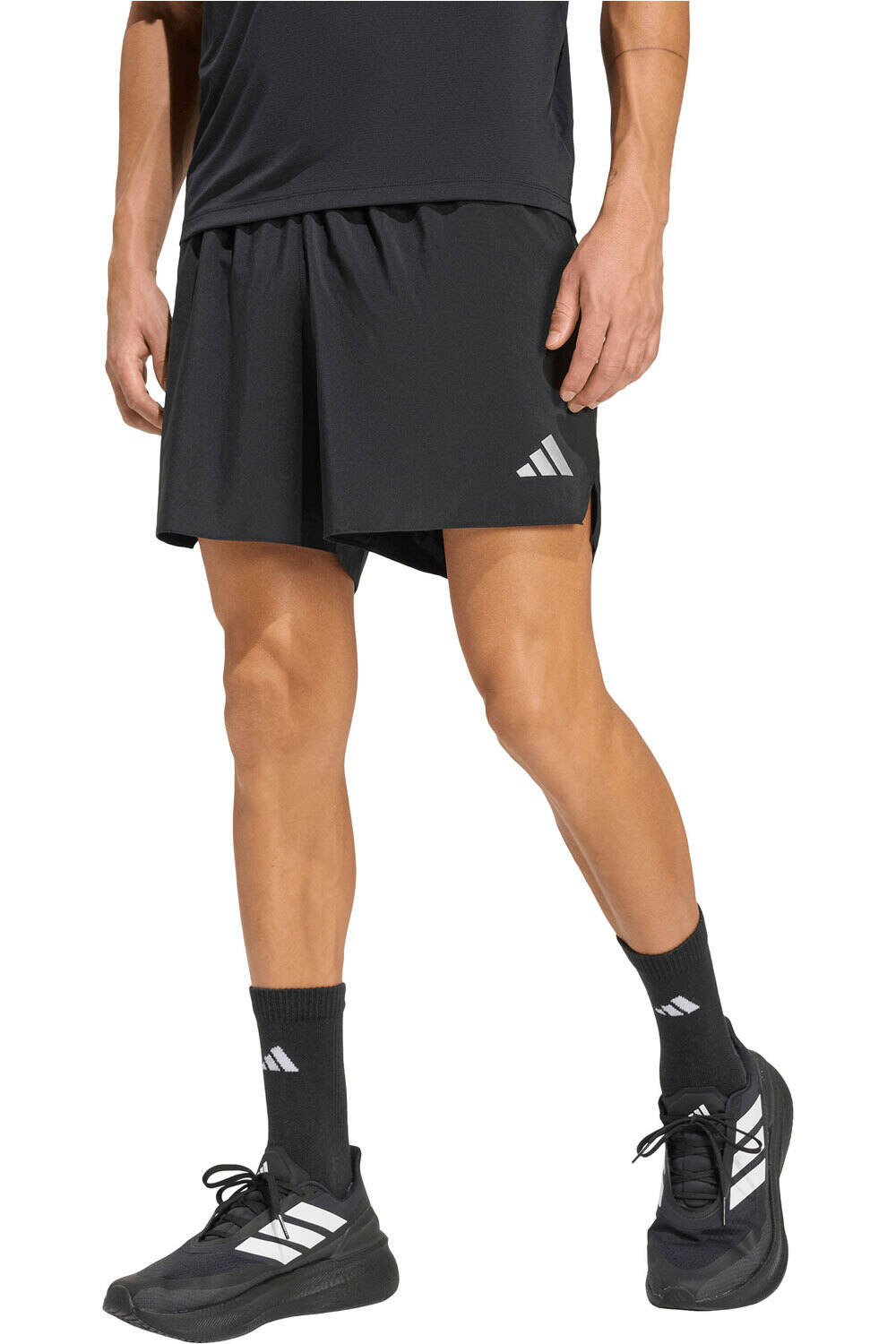 adidas pantaloneta técnica hombre Run Ess Shor M 7 vista frontal
