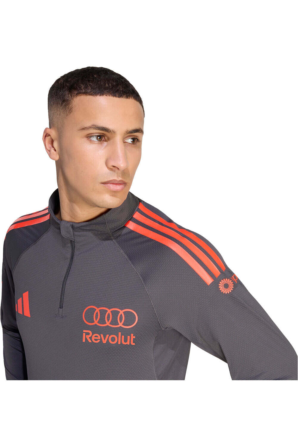 adidas polar hombre EQUIPO DE MECNICA AUDI F1 TEAM vista detalle