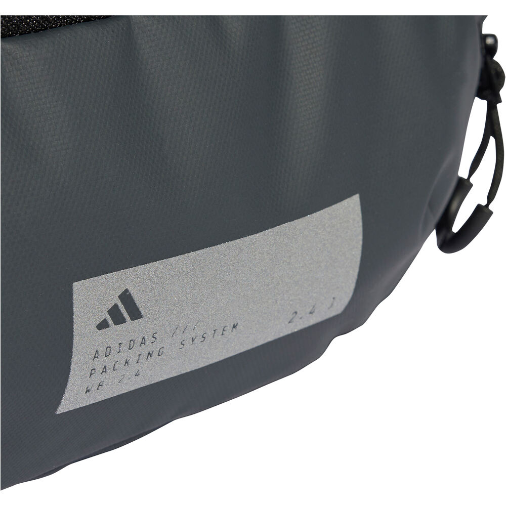 adidas riñonera HYBRID 04