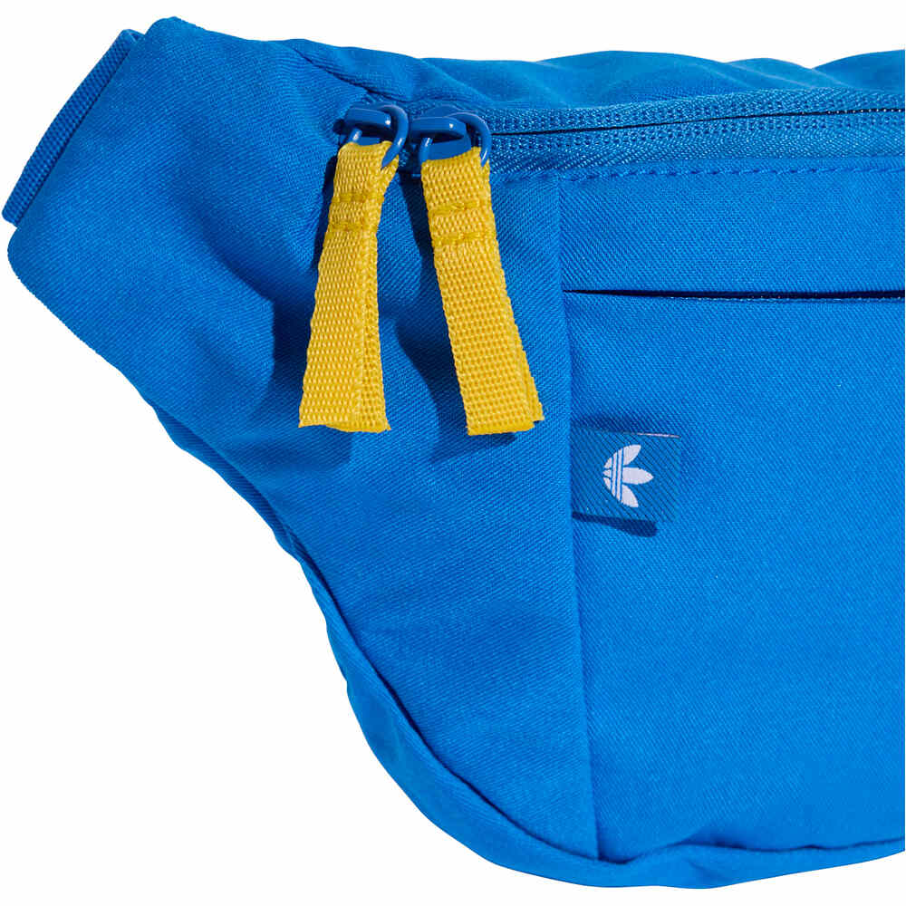 adidas riñonera REAL MADRID 04