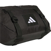 adidas riñonera UTILITY X-BODY 04