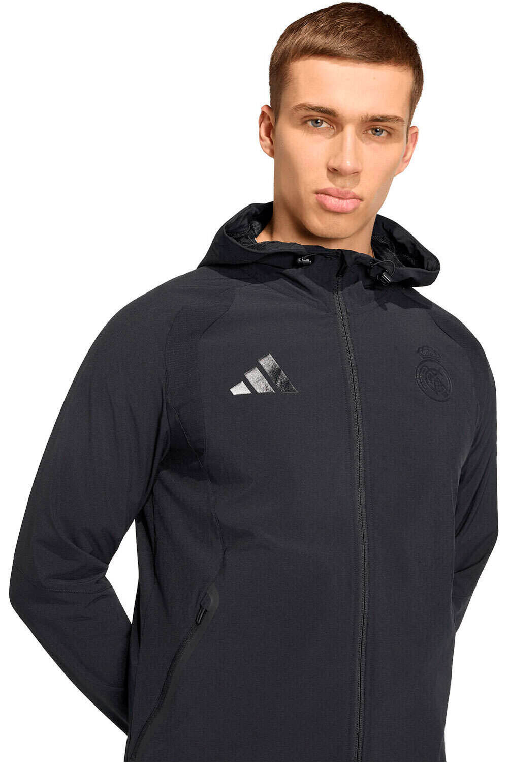 adidas sudadera entrenamiento fútbol CORTAVIENTOS REAL MADRID TRAVEL vista detalle