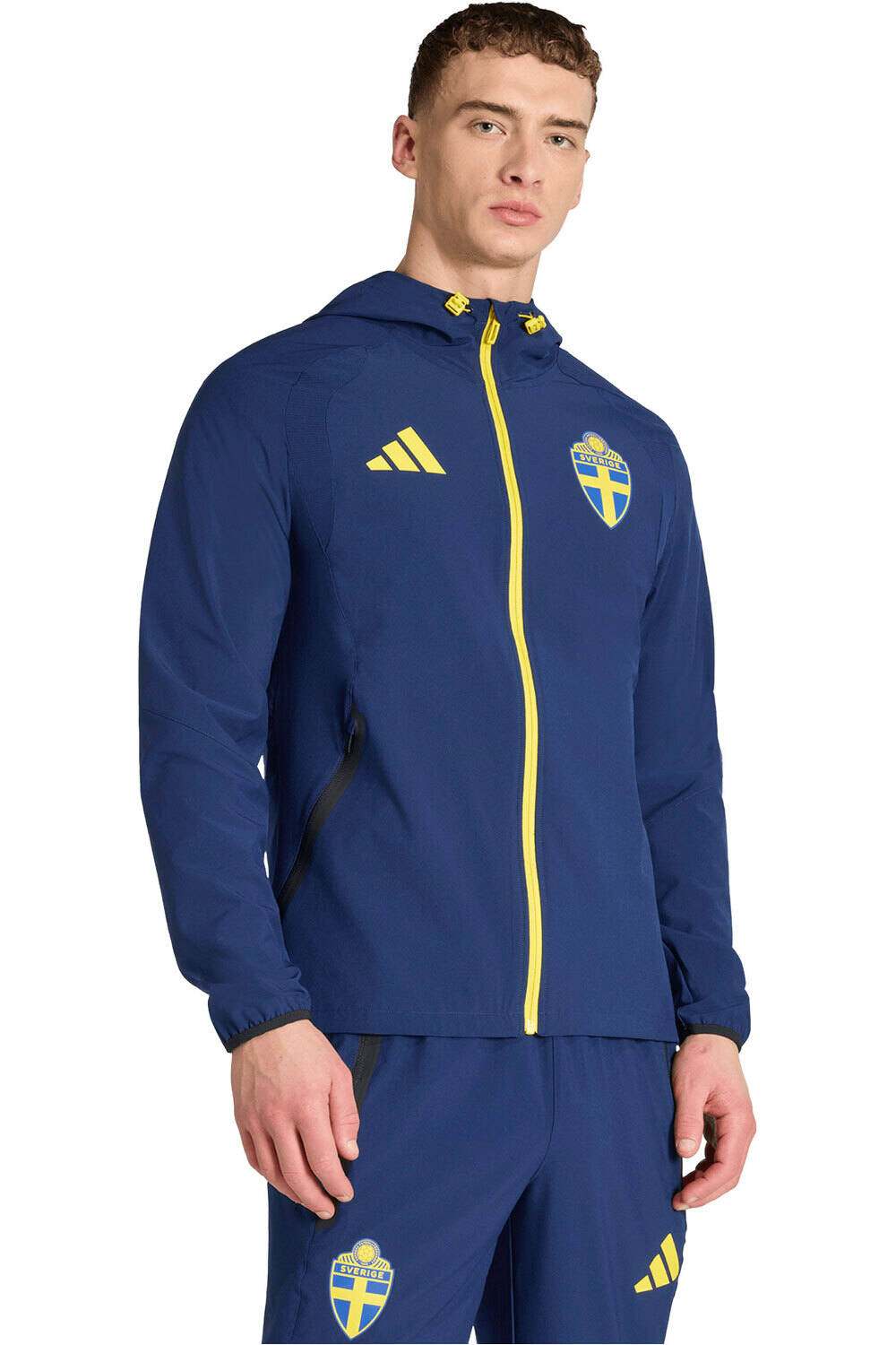 adidas sudadera entrenamiento fútbol CORTAVIENTOS SUECIA TIRO TECH vista frontal