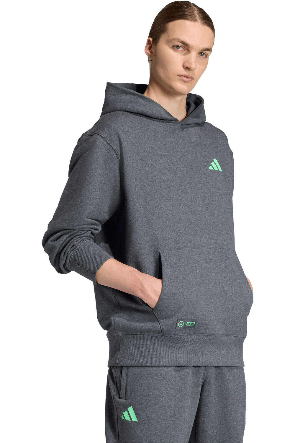 adidas sudadera hombre MERCEDES-AMG PETRONAS F1 vista detalle