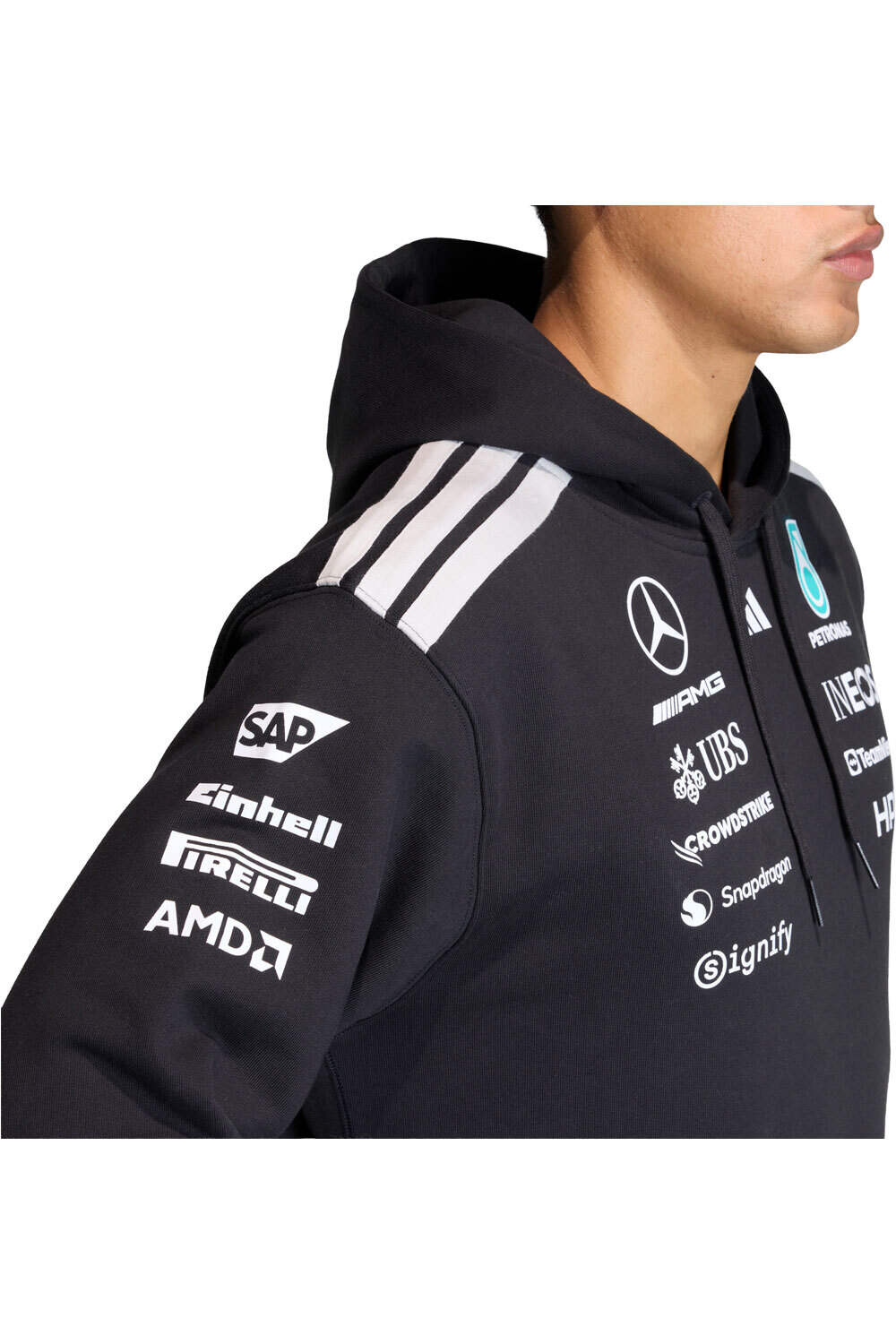 adidas sudadera hombre PILOTO MERCEDES-AMG PETRONAS F1 TEAM vista detalle