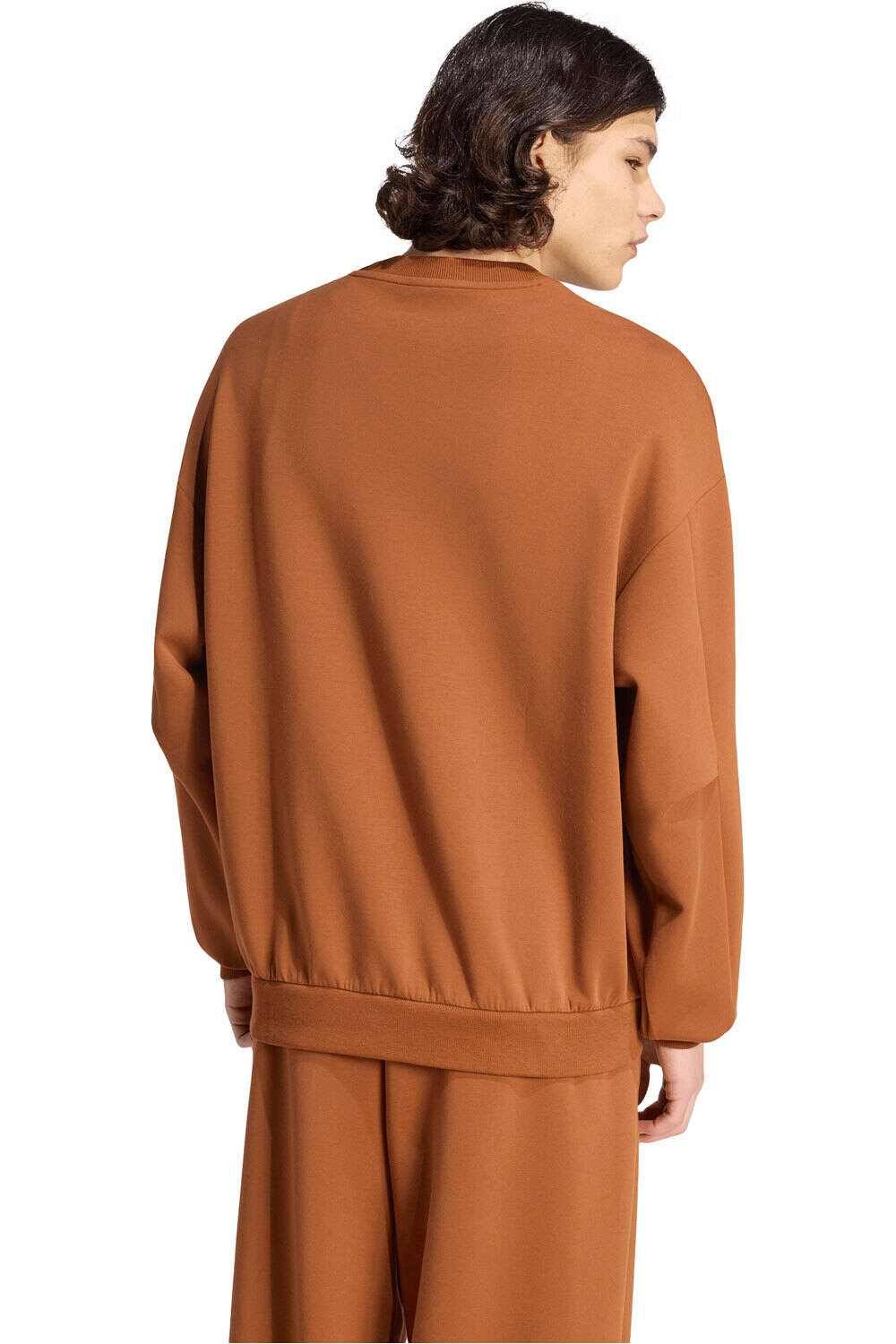 adidas sudadera hombre SOFT LUX vista trasera