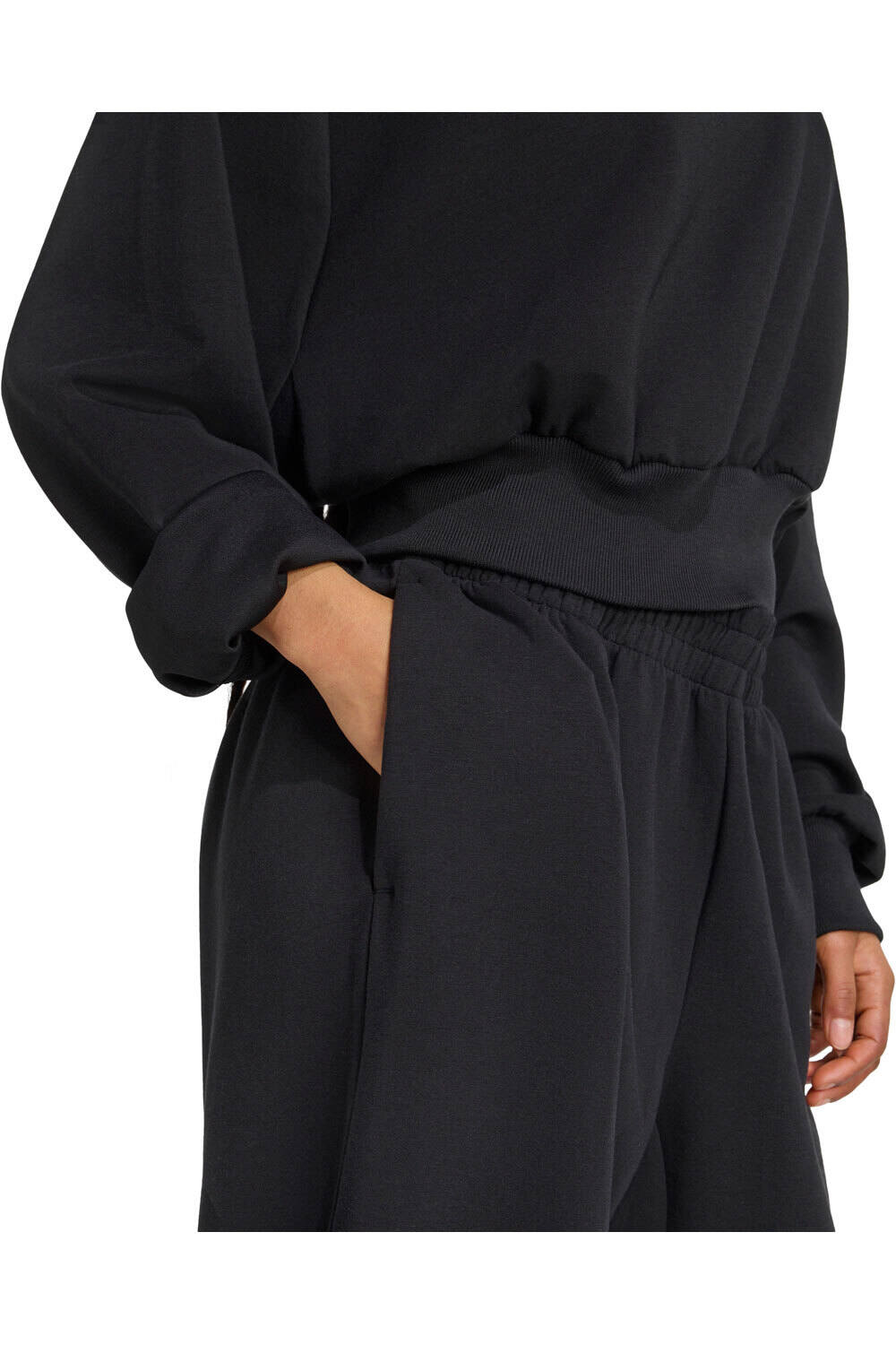 adidas sudadera mujer SOFT LUX LOOSE 04