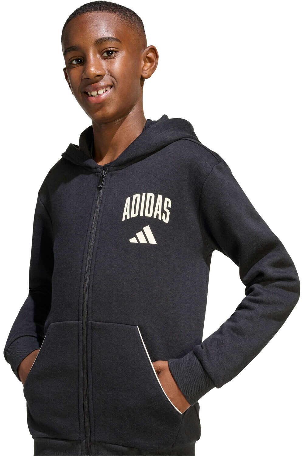 adidas sudadera niño SEASONALS COLLEGE TYPOGRAFY vista detalle