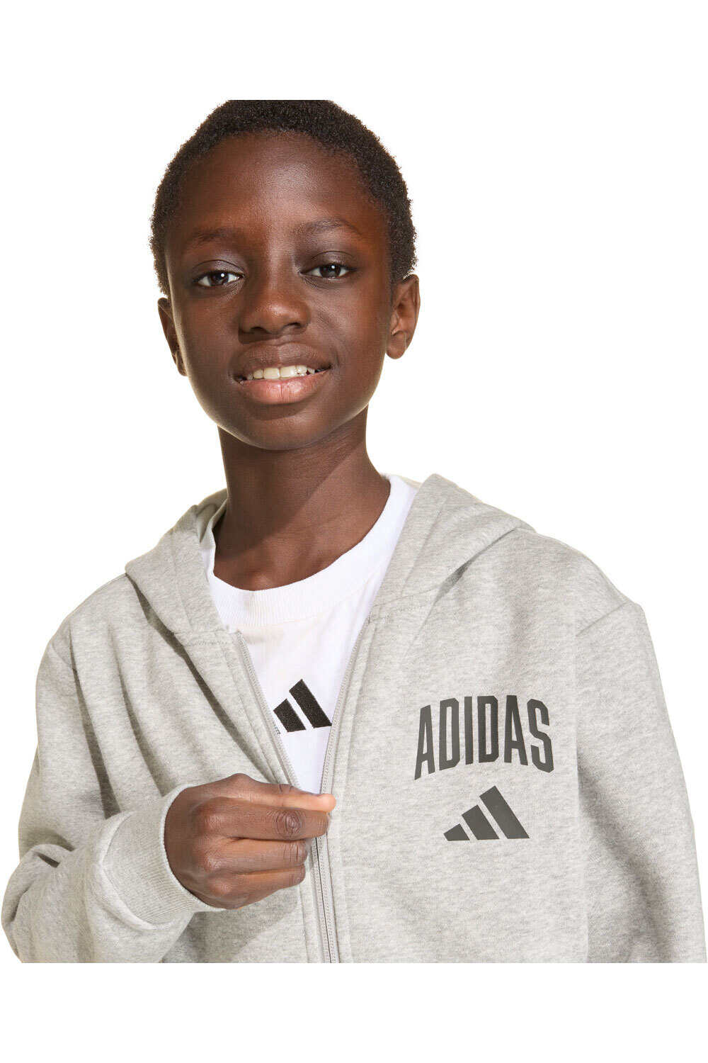 adidas sudadera niño SEASONALS COLLEGE TYPOGRAFY vista detalle