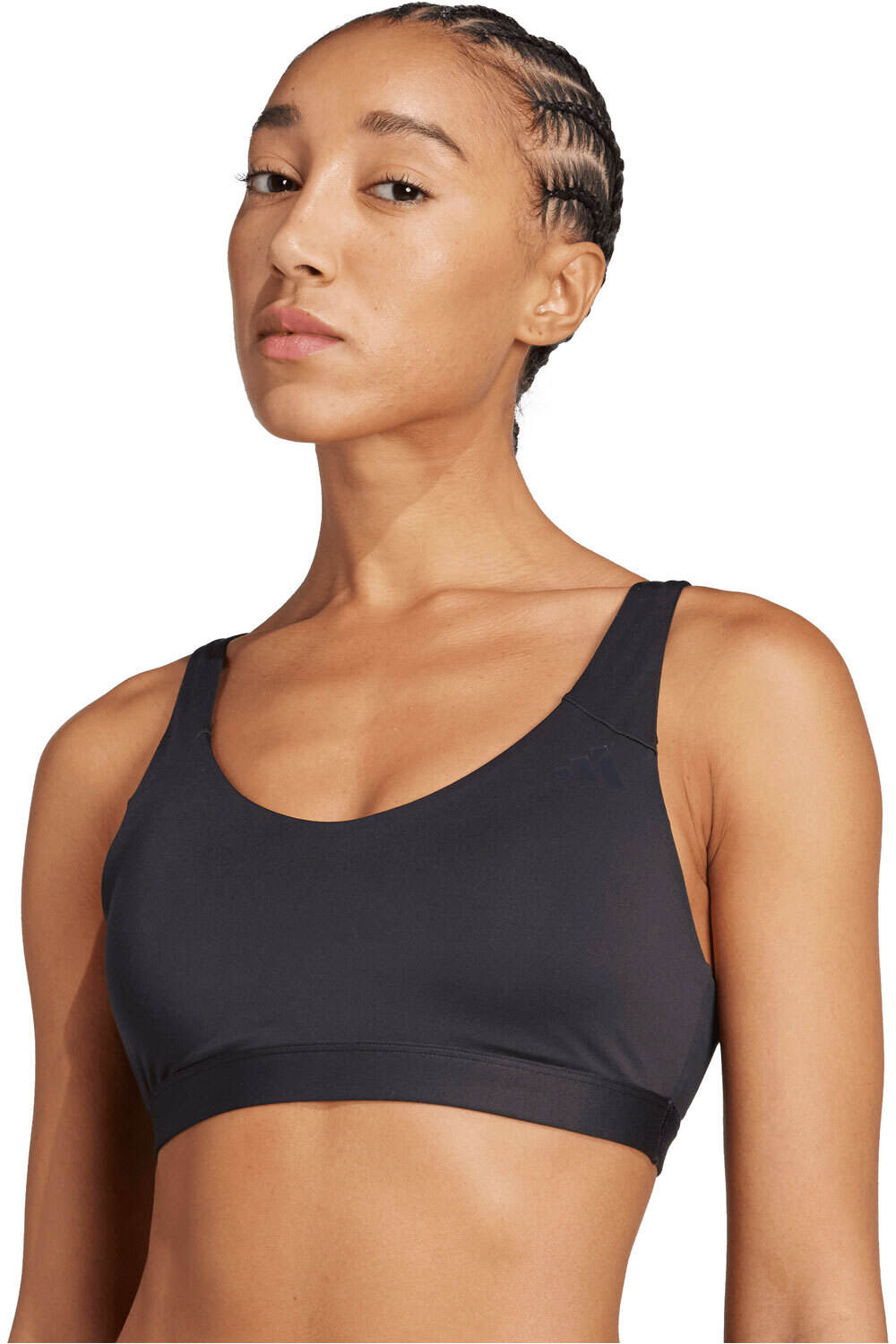 adidas sujetadores deportivos IMPACTO MEDIO ALL ME ESSENTIALS vista detalle