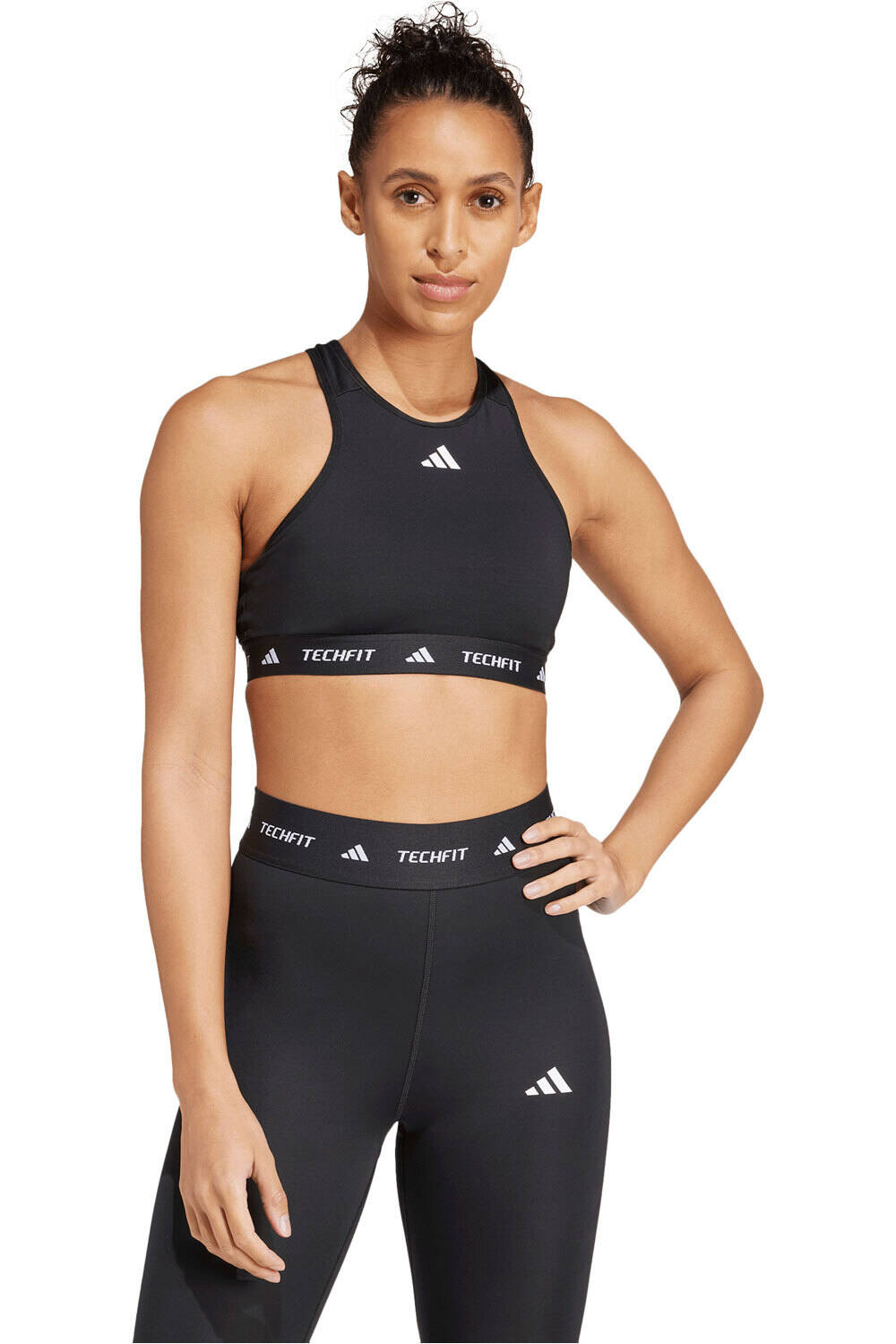 adidas sujetadores deportivos TECHFIT SUJECIN MEDIA vista frontal