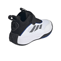 adidas zapatilla baloncesto niños OWNTHEGAME 3.0 vista trasera