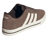 adidas zapatilla moda hombre DAILY 4.0 vista trasera
