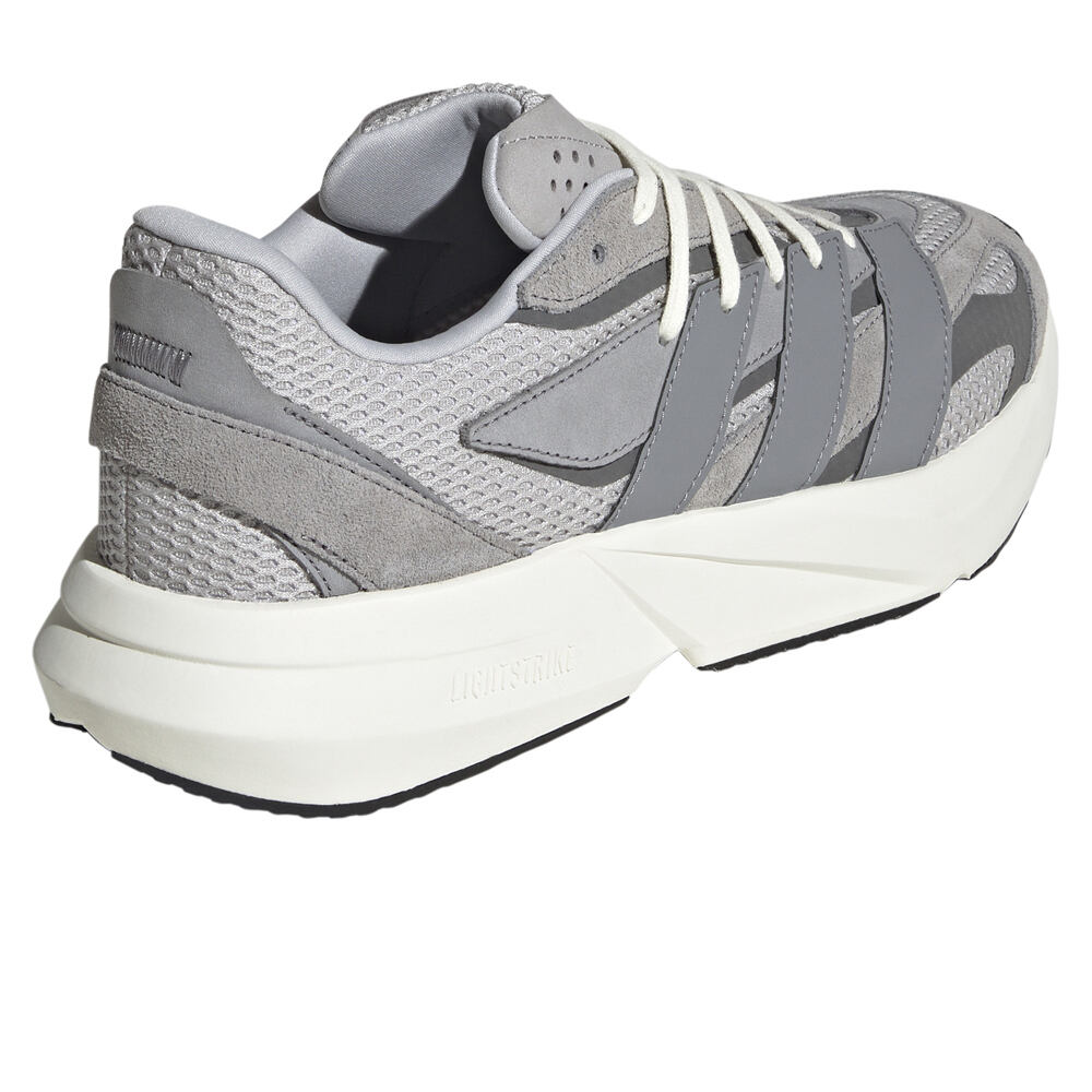 adidas zapatilla moda hombre LIGHTSTRIDE vista trasera