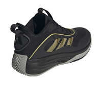 adidas zapatilla moda hombre OWNTHEGAME 3.0 vista trasera