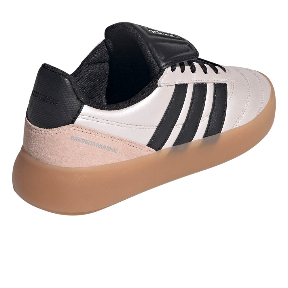 adidas zapatilla moda mujer BARREDA MUNDIAL vista trasera
