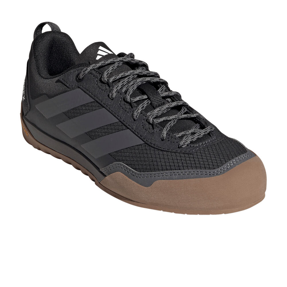 adidas zapatilla trekking mujer TERREX SKYCHASER SOLO 3 W lateral interior