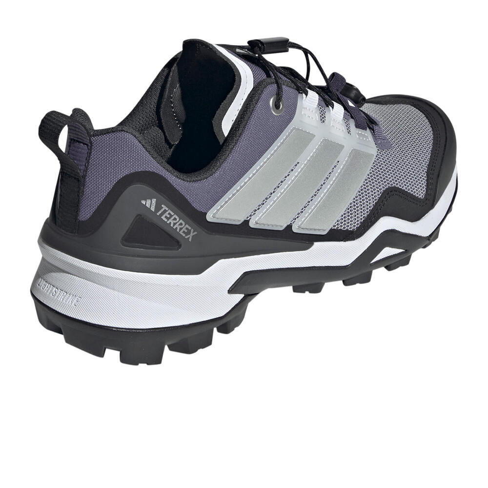 adidas zapatilla trekking mujer TERREX SKYCHASER W vista trasera