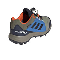 adidas zapatilla trekking niño TERREX GTX K vista trasera