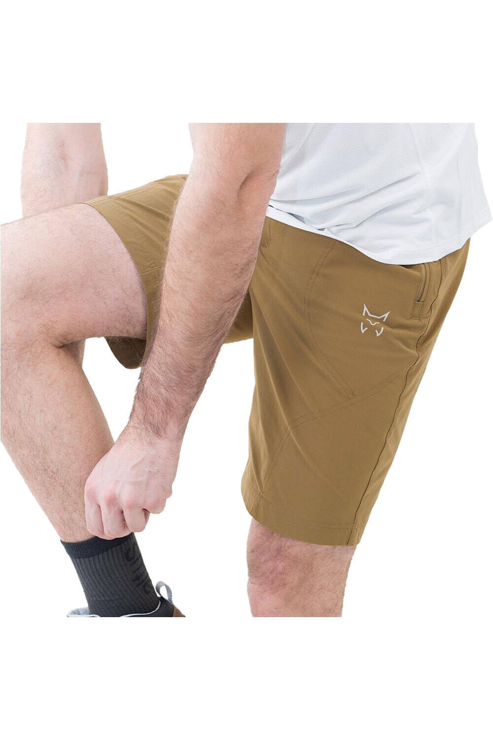 Altus pantalón corto montaña hombre TAUPO K30 vista trasera