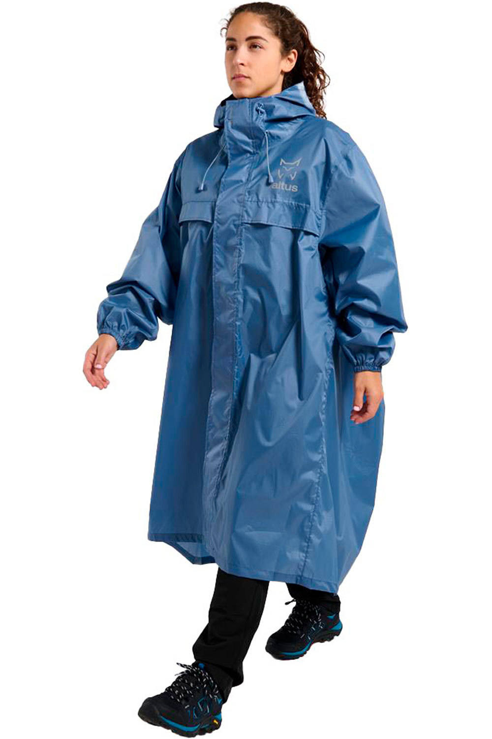 Altus poncho montaña ATMOSPHERIC J30 vista frontal