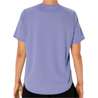 Asics camiseta entrenamiento manga corta mujer ASICS CORE SS TOP vista trasera