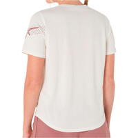 Asics camiseta entrenamiento manga corta mujer ICON SS TOP vista trasera