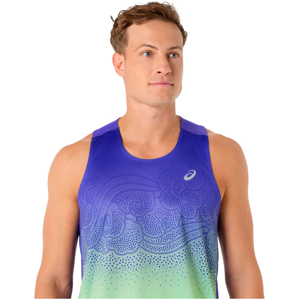 Asics camiseta entrenamiento tirantes hombre ROAD FADE SINGLET 03