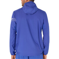 Asics CHAQUETA RUNNING HOMBRE ICON JACKET vista trasera