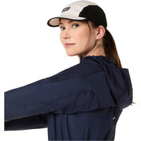 Asics CHAQUETA RUNNING MUJER ROAD PACKABLE JACKET 07