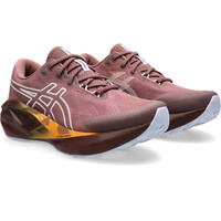 Asics zapatilla running mujer NOVABLAST 5 TR W lateral interior