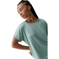 Born Living Yoga camiseta manga corta mujer Azami vista detalle