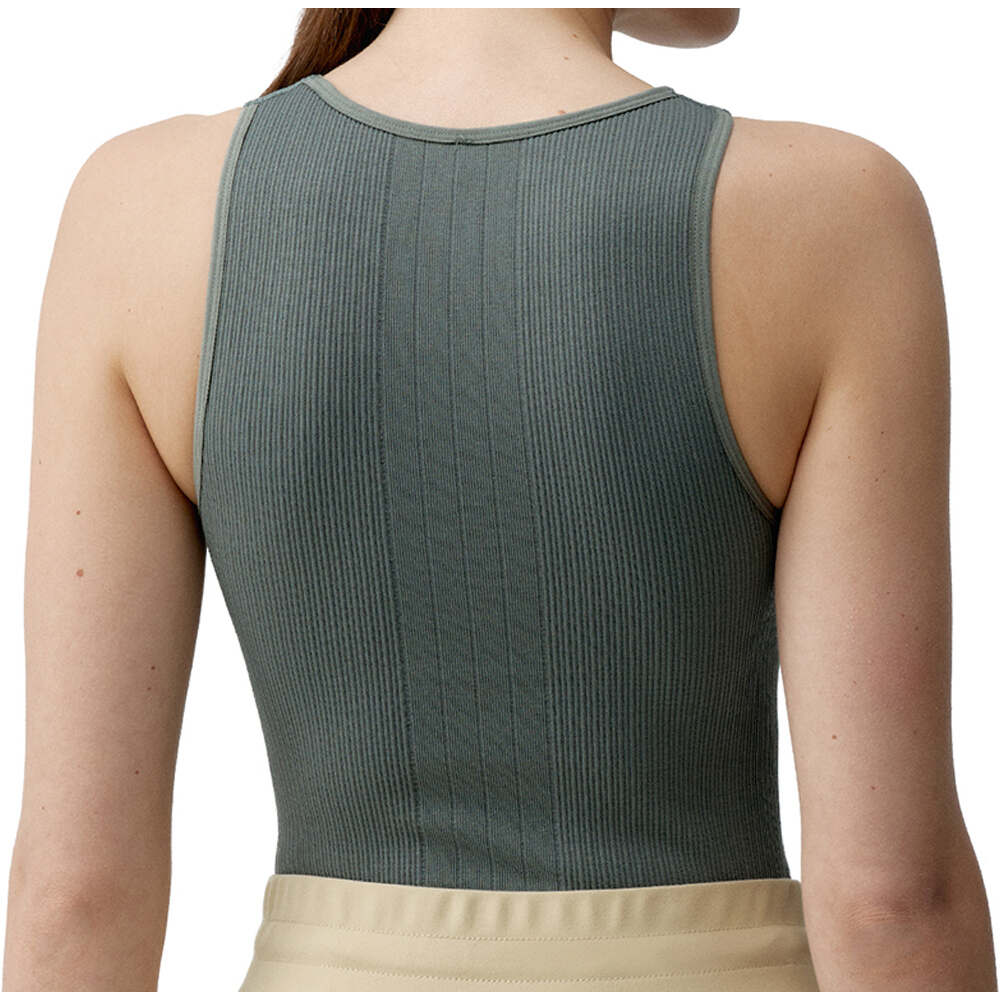 Born Living Yoga Camiseta Tirantes Yoga Nora vista trasera