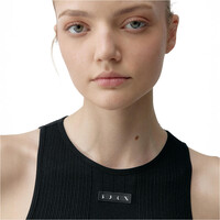 Born Living Yoga Camiseta Tirantes Yoga T-shirt Nora vista detalle