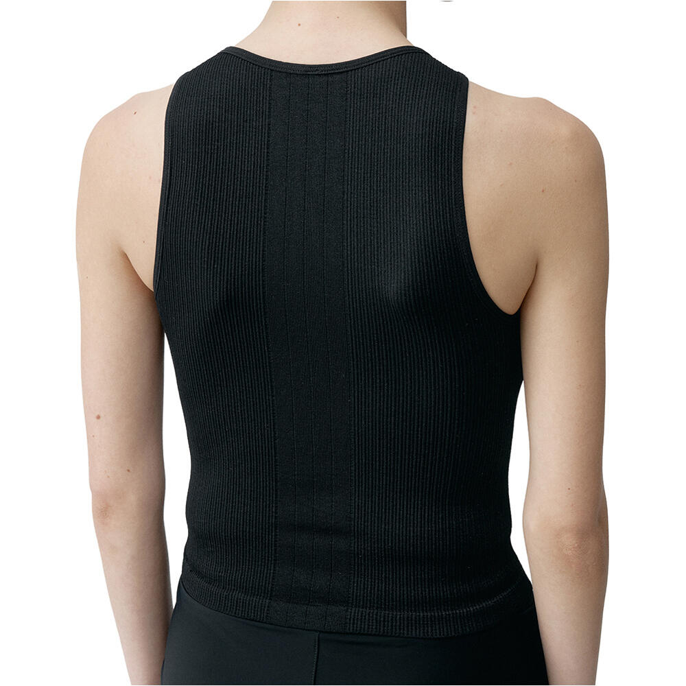 Born Living Yoga Camiseta Tirantes Yoga T-shirt Nora vista trasera