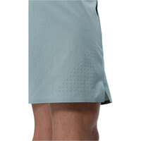 Born Living Yoga pantalón corto fitness hombre Torne vista detalle