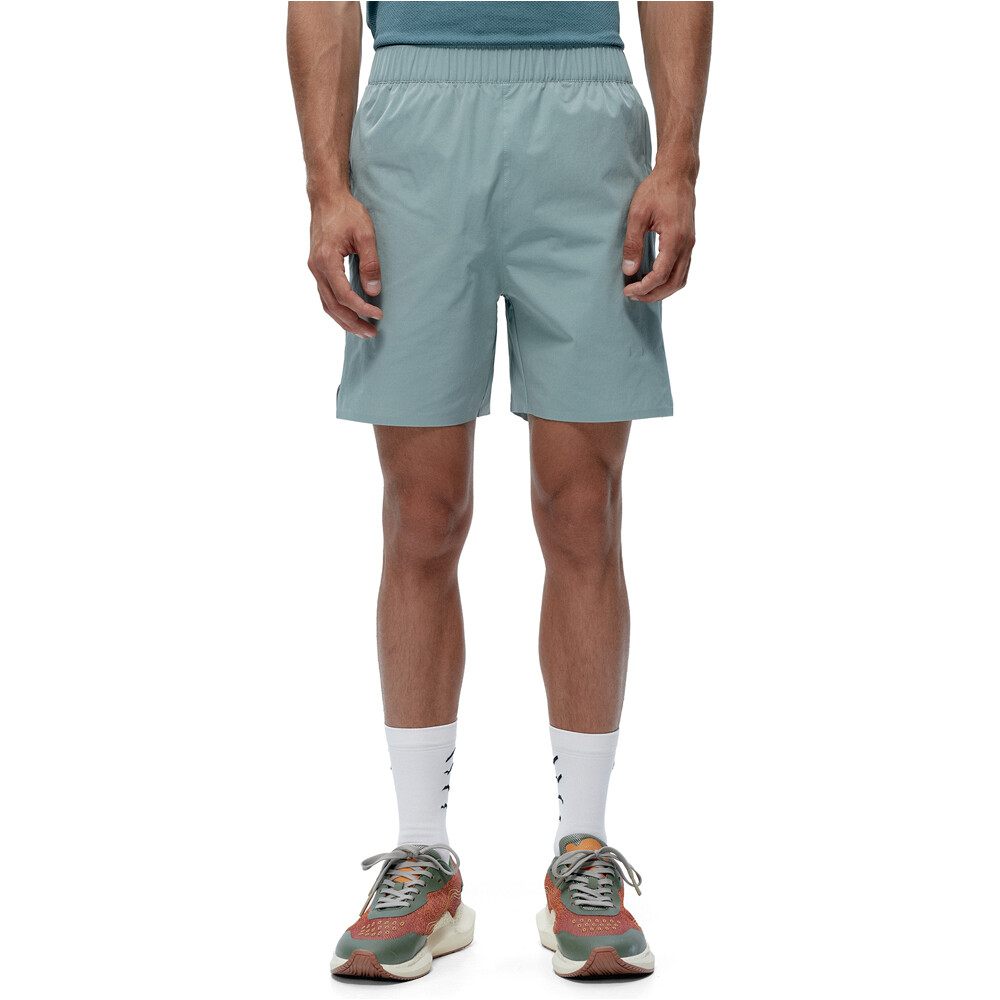 Born Living Yoga pantalón corto fitness hombre Torne vista frontal