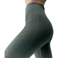 Born Living Yoga Pantalon Largo Yoga Dione vista detalle