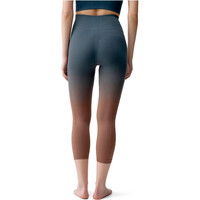 Born Living Yoga Pantalon Largo Yoga Dione vista trasera
