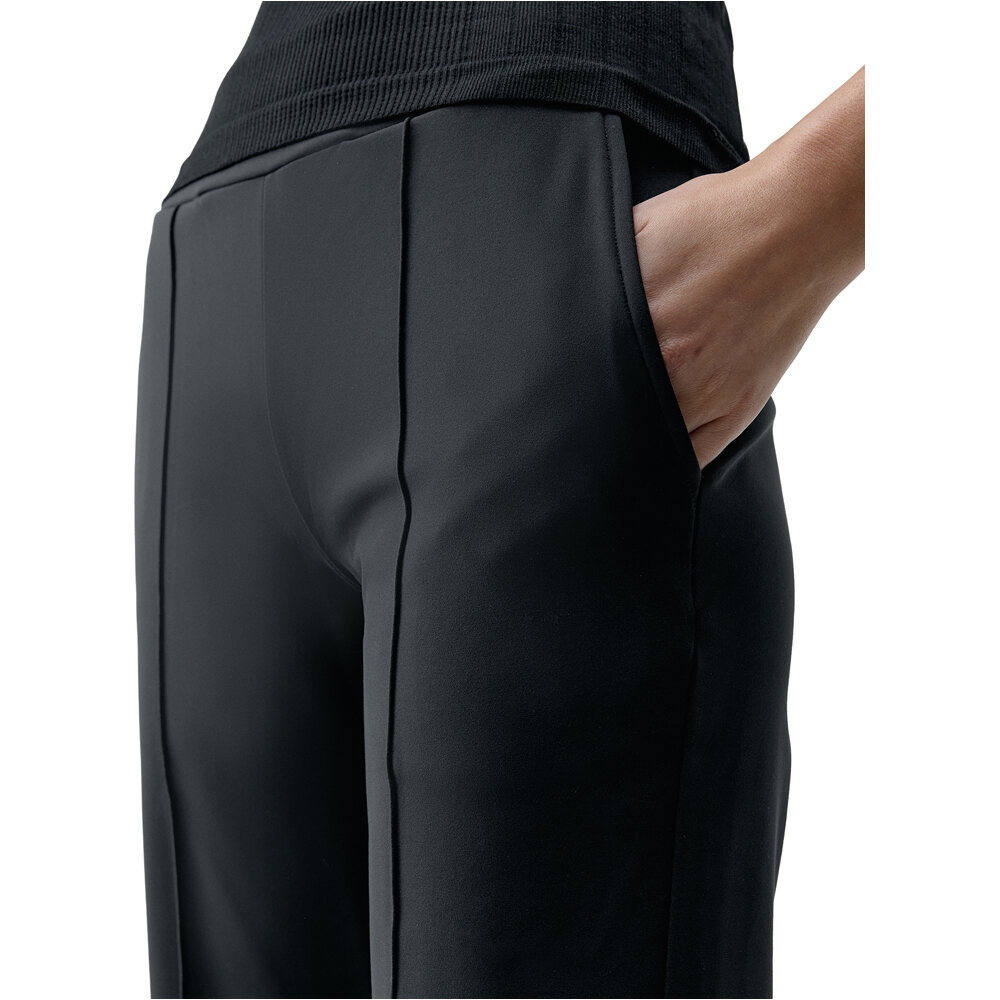 Born Living Yoga Pantalon Largo Yoga Leya vista detalle