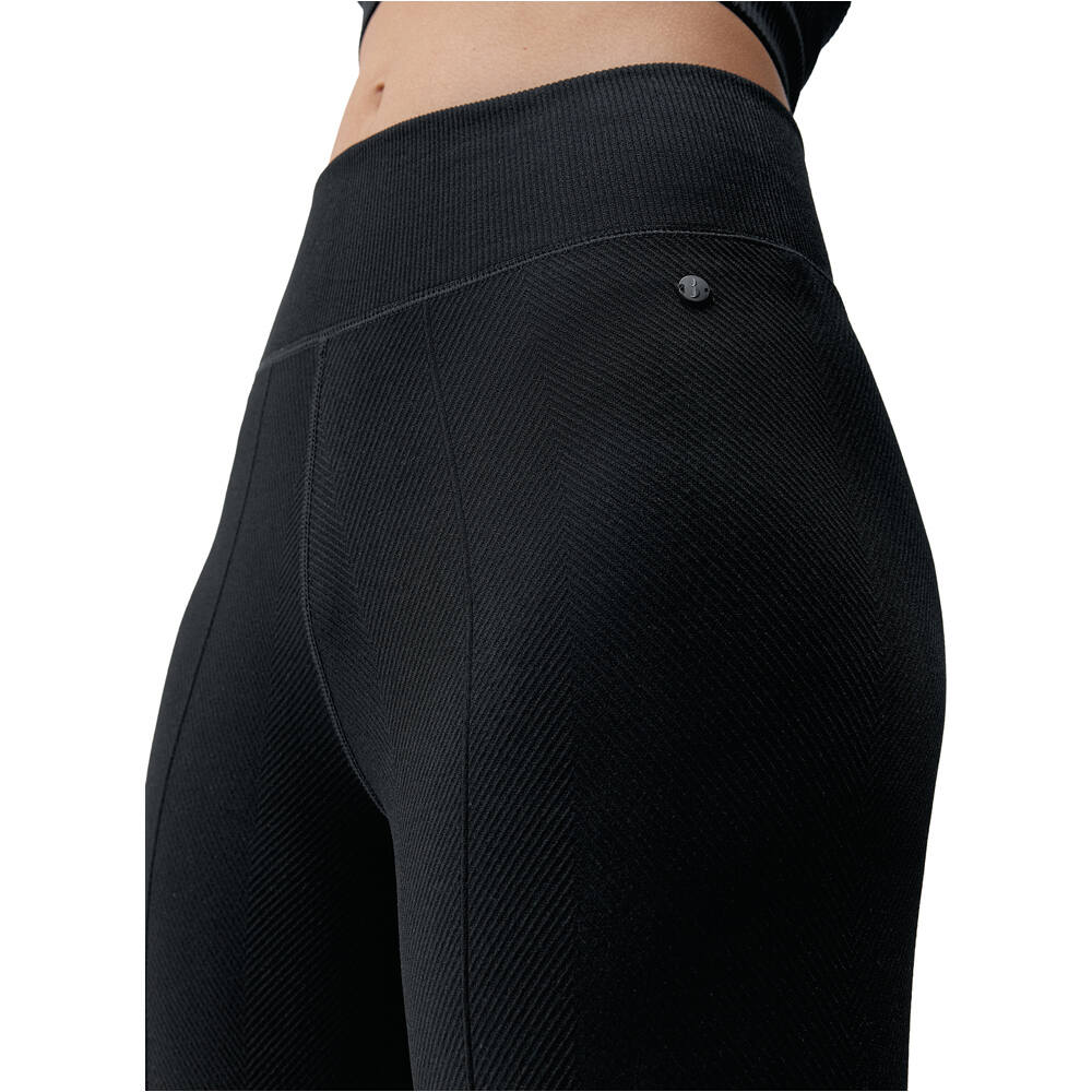 Born Living Yoga pantalón mujer Gita vista detalle