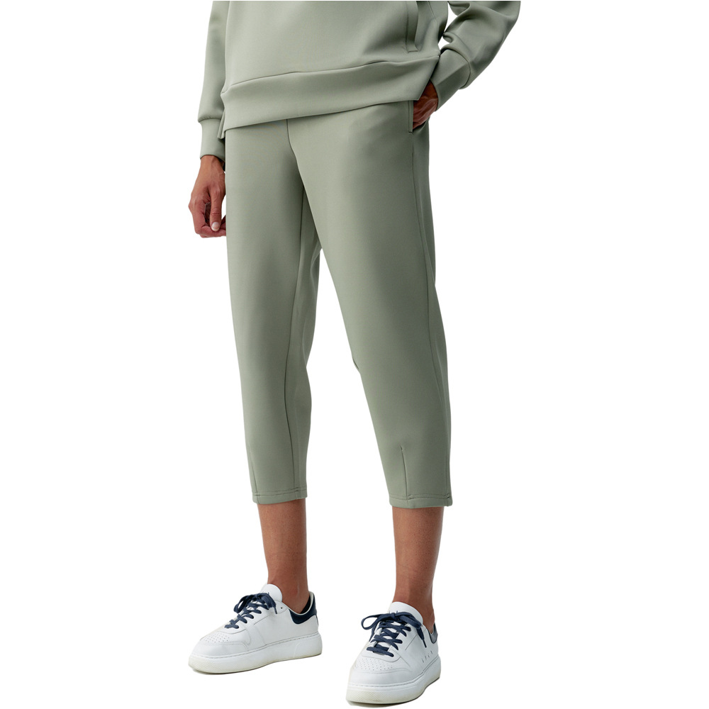 Born Living Yoga pantalón mujer Jogger Isolde vista frontal