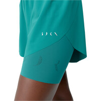 Born Living Yoga pantalones yoga Short Bikila vista detalle