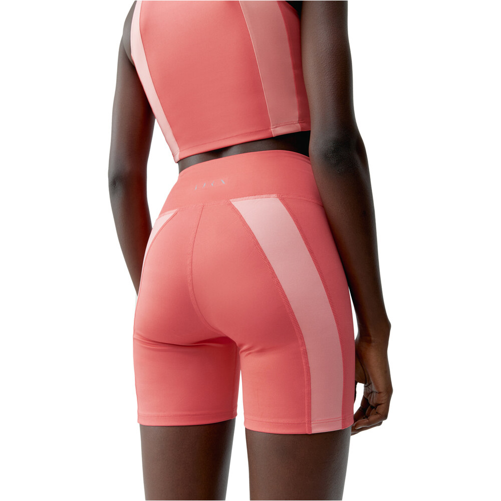 Born Living Yoga pantalones yoga Short Bindi vista trasera