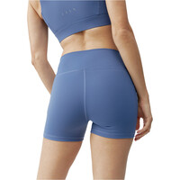 Born Living Yoga pantalones yoga Short Eider vista trasera