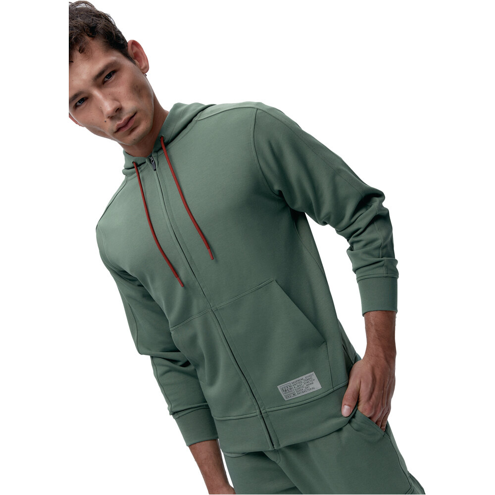 Born Living Yoga sudaderas deportivas hombre Hoodie Biafra vista detalle