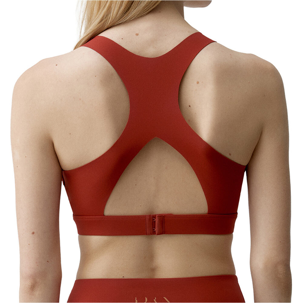 Born Living Yoga Sujetador Yoga Brone vista trasera