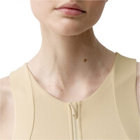 Born Living Yoga Sujetador Yoga Marina vista detalle