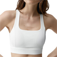 Born Living Yoga Sujetador Yoga Padma vista detalle